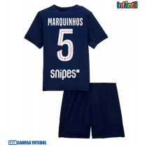 Camisa de Futebol Paris Saint-Germain Marquinhos #5 Equipamento Principal Infantil 2025-26 Manga Curta (+ Calças curtas)
